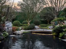 近轻轨,近天街,近体育场,近协和医院,