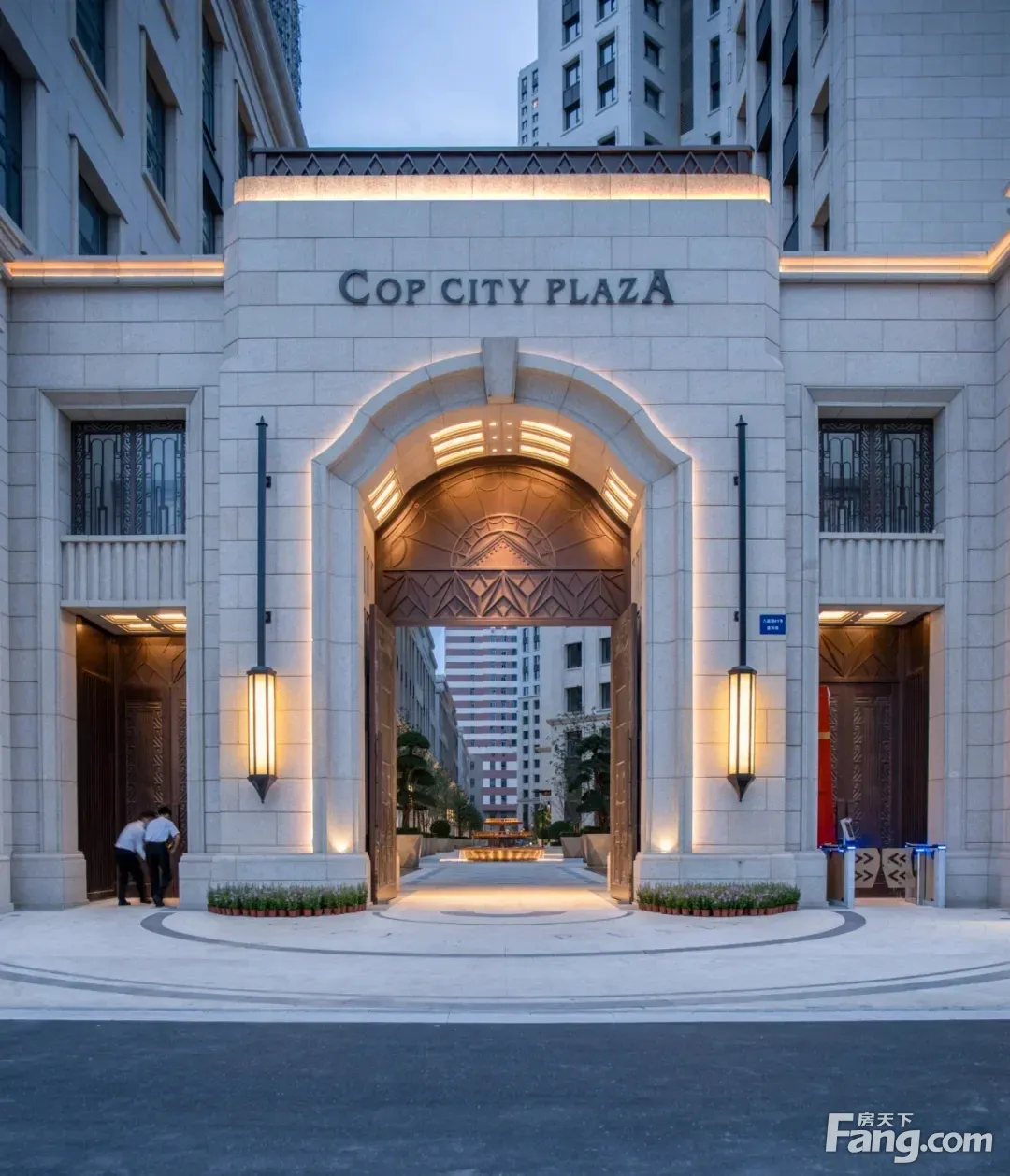 房天下>天津新房>楼盘资讯>正文>中海钻石湾住宅,中海环宇天地复式