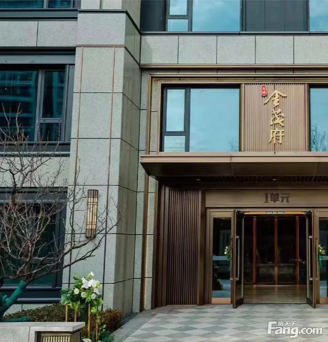 龙城金茂府新拍现场谍照,实时了解楼盘新动态!-太原新房网-房天下