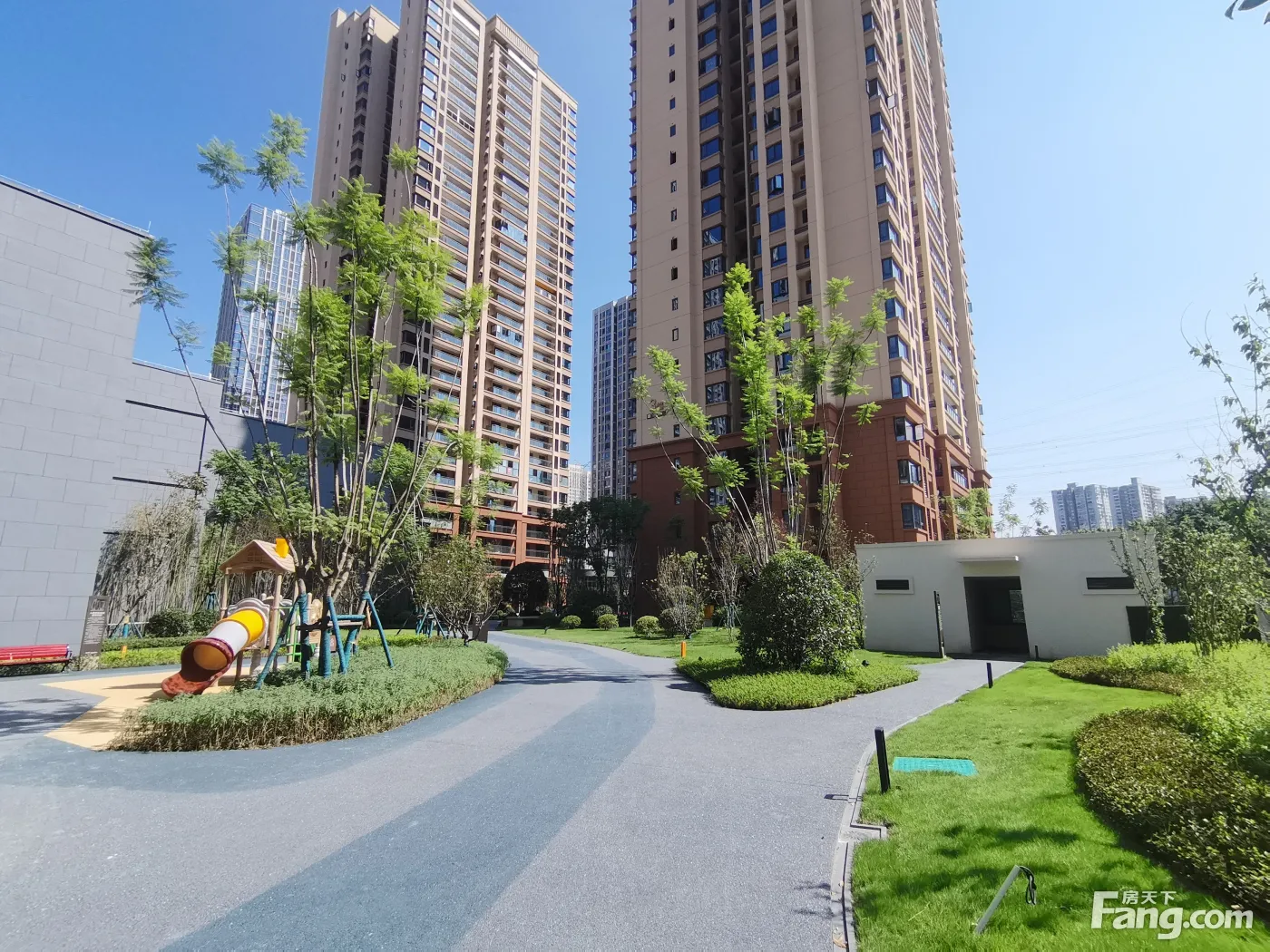 09月最新动态置业顾问带你亲身体验融汇温泉城·翰林学府!