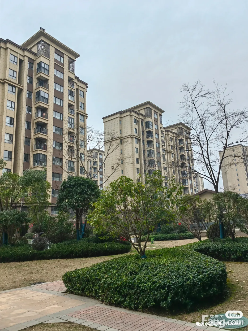 武汉新房>楼盘资讯>正文>87两房,所在楼栋可看湖近期在关注天纵御景湾