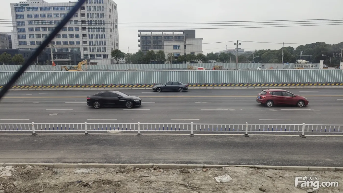 保利洞泾项目03月最新动态置业顾问为你抢先展示