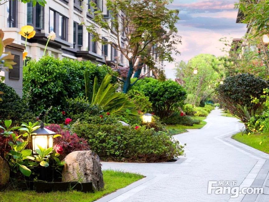 建发金茂玺悦新拍现场谍照实时了解楼盘新动态