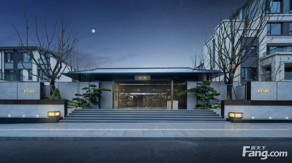 龙湖山前怎么样?看现场置业顾问发布了5条项目新消息!