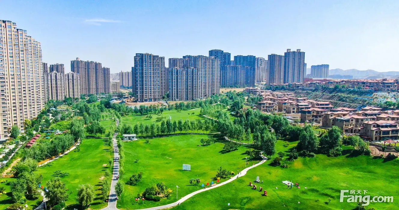 兰州碧桂园三期文璟城好不好置业顾问从项目现场发回新鲜组图