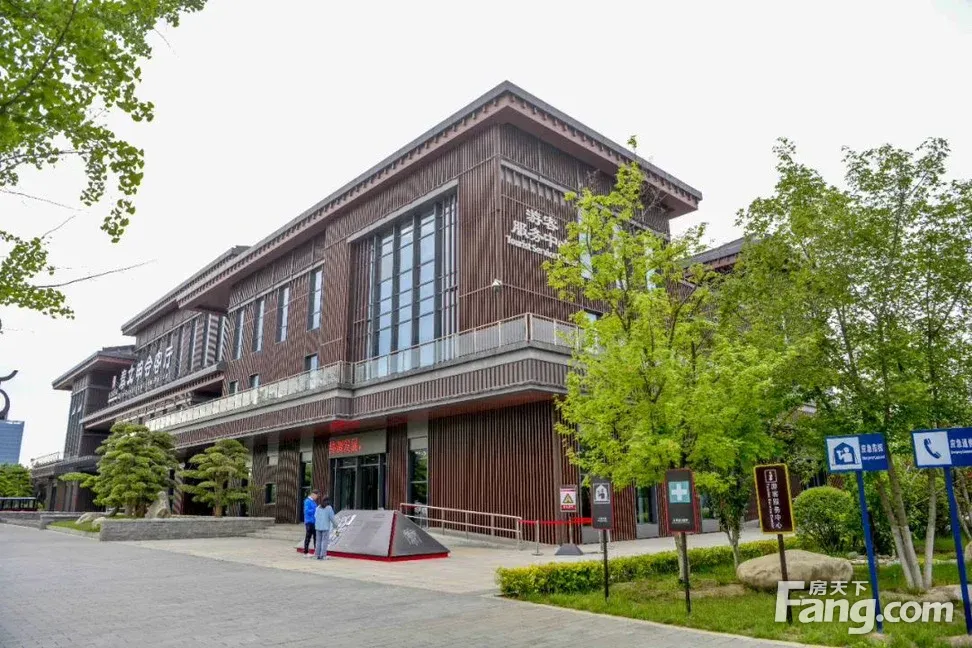 从春城十八里现场发来5条项目新消息请查看