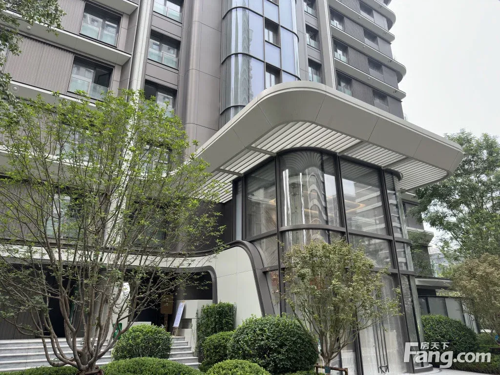 中海甲叁号院08月最新动态置业顾问为你揭开神秘面纱