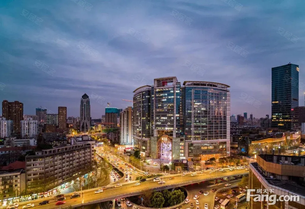 武汉三镇中心的环境如何10月最新动态置业顾问为你拍摄
