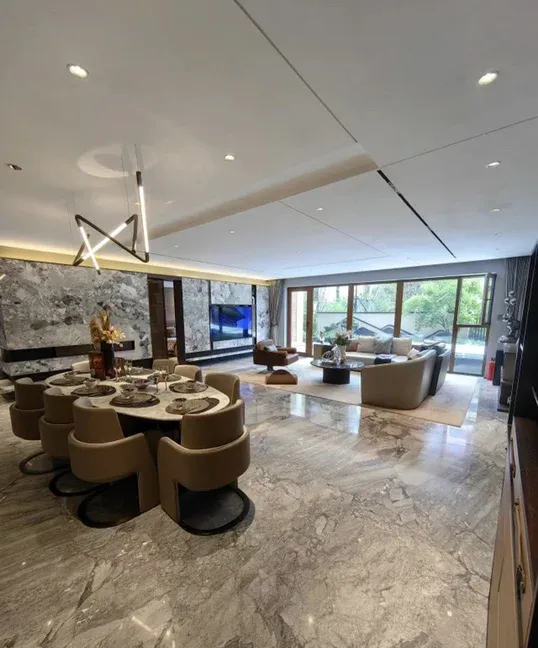 >楼盘资讯>正文>龙湖景粼玖序,低密社区,绿化覆盖率45%,楼间距55-70米