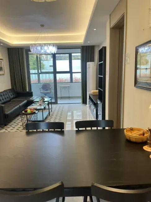 109平洋房,南北通透,飞机户,还有几套想买新房,平时上班没时间去看房